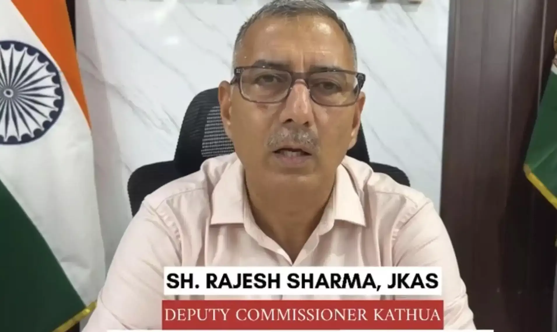 Kathua: कठुआ में भारी बारिश का अलर्ट, प्रशासन ने लोगों से सतर्क रहने को कहा Kathua: कठुआ में भारी बारिश का अलर्ट, प्रशासन ने लोगों से सतर्क रहने को कहा