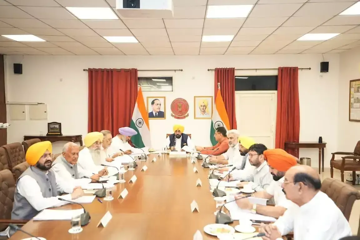 Chandigarh: पंजाब विधानसभा मानसून सत्र की तारीख तय, 3 अगस्त से होगी शुरुआत Chandigarh: पंजाब विधानसभा मानसून सत्र की तारीख तय, 3 अगस्त से होगी शुरुआत