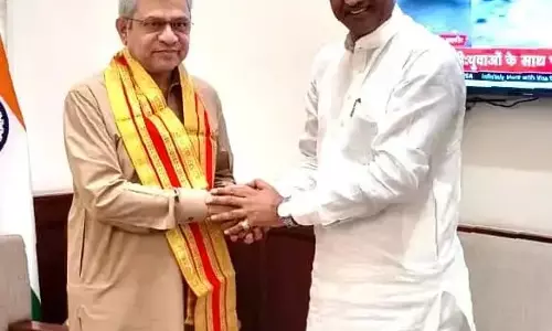 Chittorgarh: मेवाड़ की रेल सुविधाओं को लेकर सीपी जोशी ने रेल मंत्री से की मुलाकात Chittorgarh: मेवाड़ की रेल सुविधाओं को लेकर सीपी जोशी ने रेल मंत्री से की मुलाकात