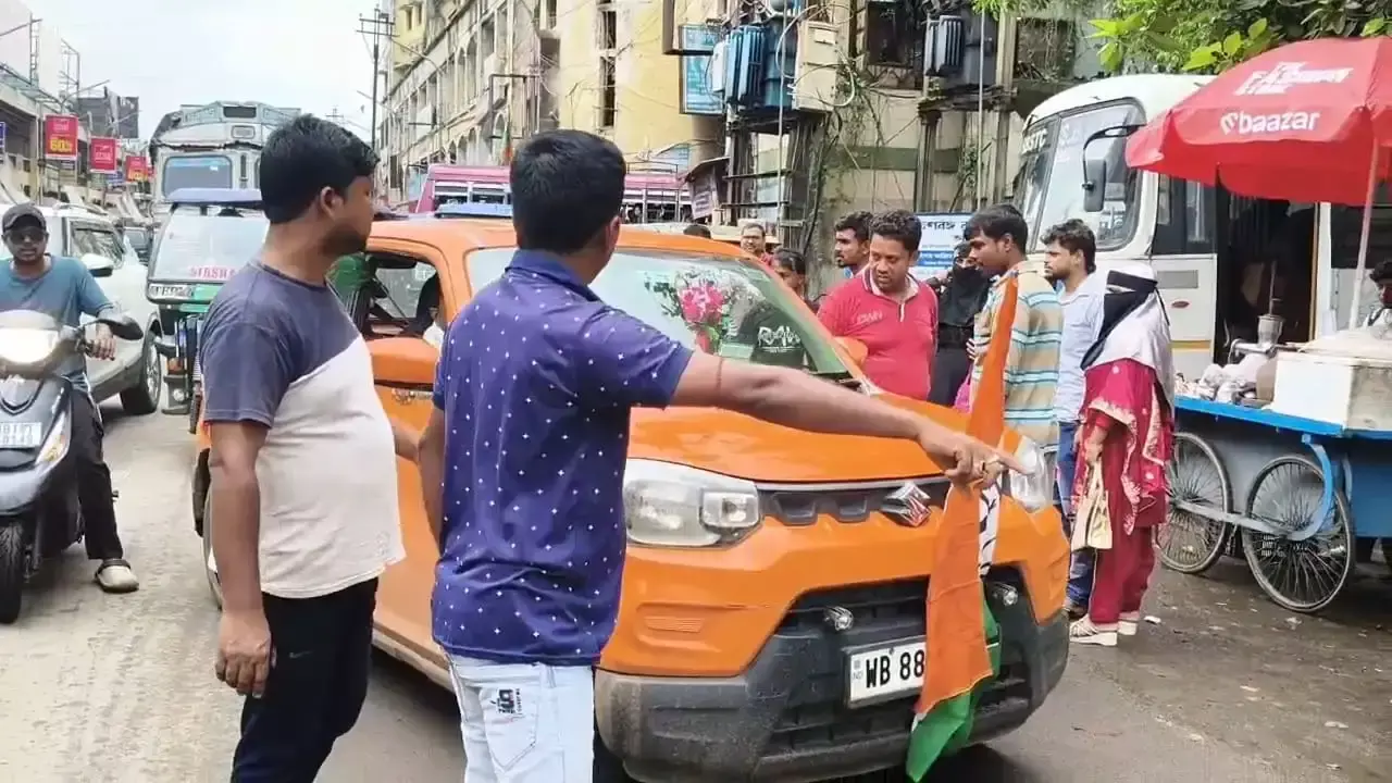 Hooghly: कांग्रेस नेताओं ने भाजपा पर लगाया लोकतंत्र बाधित करने का आरोप Hooghly: कांग्रेस नेताओं ने भाजपा पर लगाया लोकतंत्र बाधित करने का आरोप