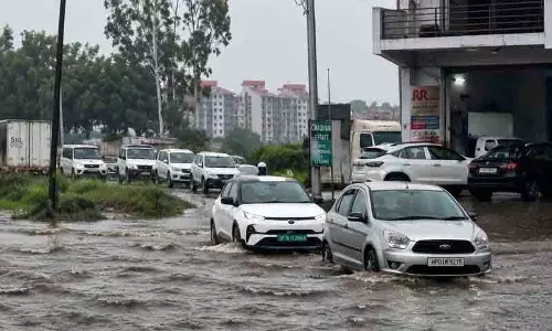 Solan बद्दी में जलजमाव से बढ़ी परेशानी Solan बद्दी में जलजमाव से बढ़ी परेशानी