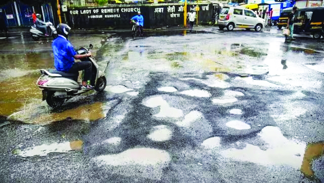 IIIT-एच लैब अव्यवस्थित सड़कों के लिए कम लागत में सुधार की पेशकश करती है IIIT-एच लैब अव्यवस्थित सड़कों के लिए कम लागत में सुधार की पेशकश करती है