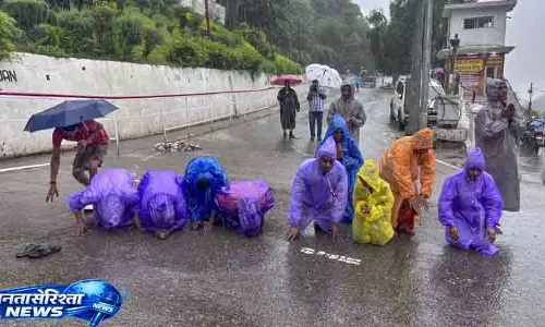 Jammu इलाके में लगातार बारिश; तीर्थयात्राएं रोकी गईं