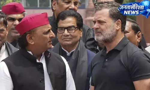 NEET विवाद पर सरकार-कांग्रेस में समझौते की अटकलें, संसद में बहस तेज