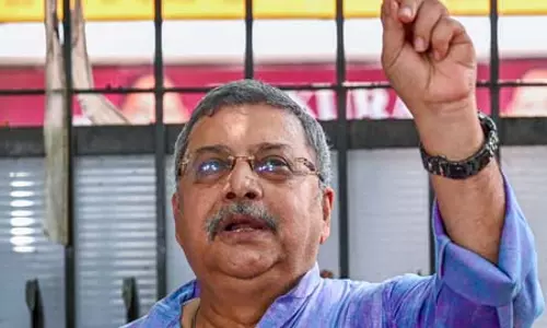 टीएमसी सांसद कल्याण बनर्जी की महिला सांसद पर अभद्र टिप्पणी, पूरे मानसून सत्र के लिए सस्पेंड