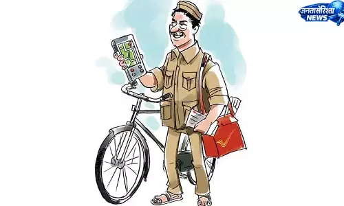 सुजानपुर में डाकिये के कमरे में मिला चिट्ठियों का ढेर, डेढ़ साल से नहीं बांटी डाक सुजानपुर में डाकिये के कमरे में मिला चिट्ठियों का ढेर, डेढ़ साल से नहीं बांटी डाक
