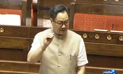 NEET चर्चा से बचने के आरोप पर किरेन रिजिजू ने विपक्ष को घेरा NEET चर्चा से बचने के आरोप पर किरेन रिजिजू ने विपक्ष को घेरा