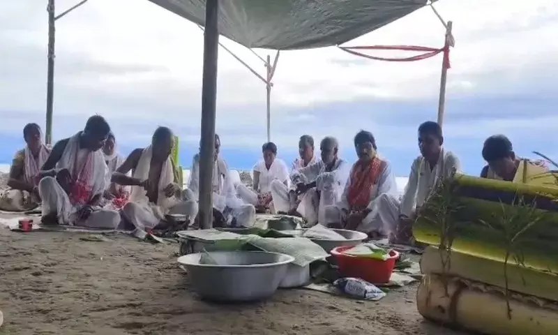 ताजा ब्रह्मपुत्र कटाव ने असम के डिब्रूगढ़ में भय को पुनर्जीवित कर दिया ताजा ब्रह्मपुत्र कटाव ने असम के डिब्रूगढ़ में भय को पुनर्जीवित कर दिया