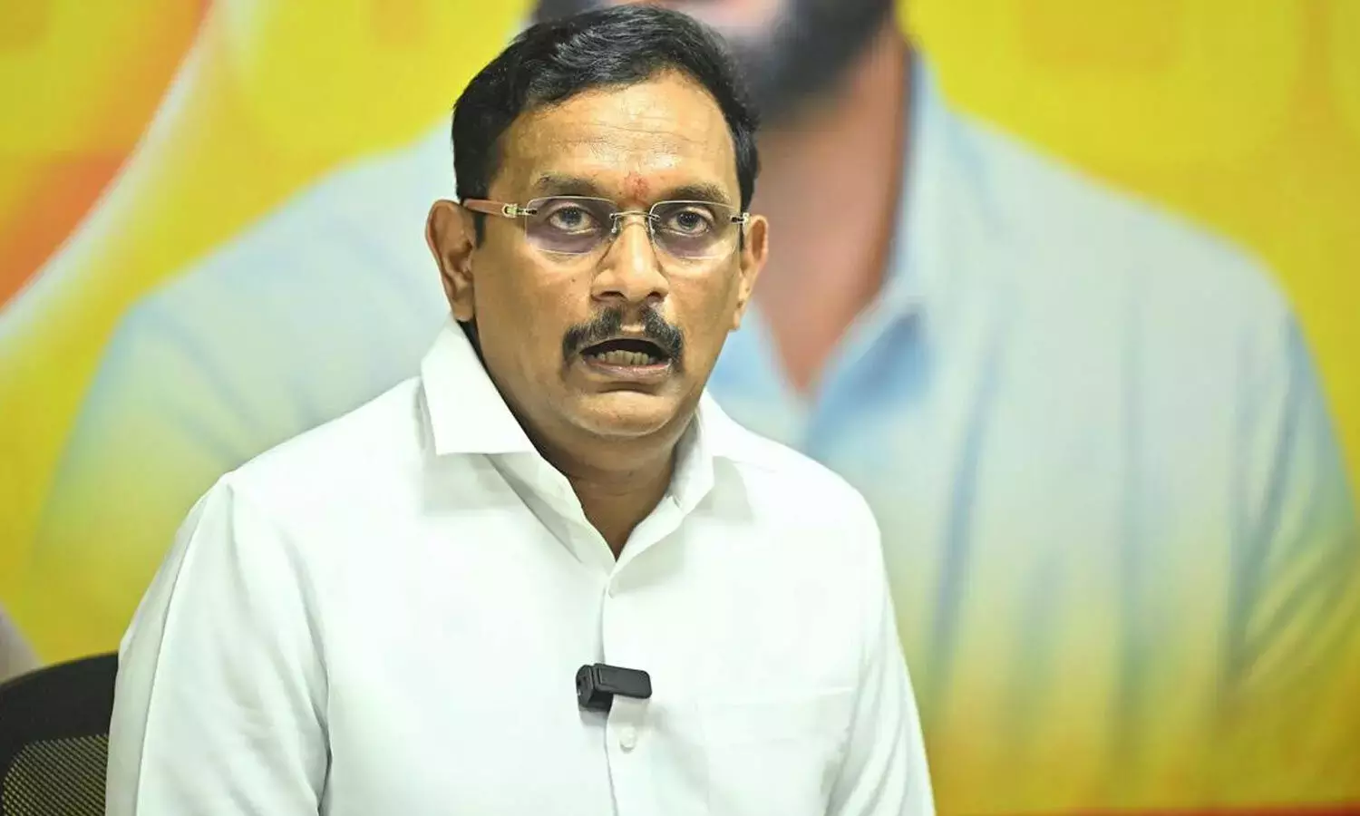 Andhra: केंद्र कृषि मशीनीकरण को प्राथमिकता दे रहा है Andhra: केंद्र कृषि मशीनीकरण को प्राथमिकता दे रहा है