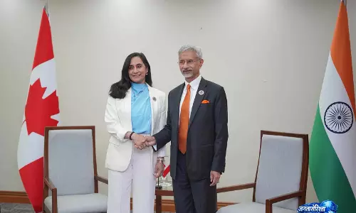India-Canada Ties: मनीला में मिले एस जयशंकर और अनीता आनंद, रिश्तों को मजबूत करने पर हुआ मंथन India-Canada Ties: मनीला में मिले एस जयशंकर और अनीता आनंद, रिश्तों को मजबूत करने पर हुआ मंथन