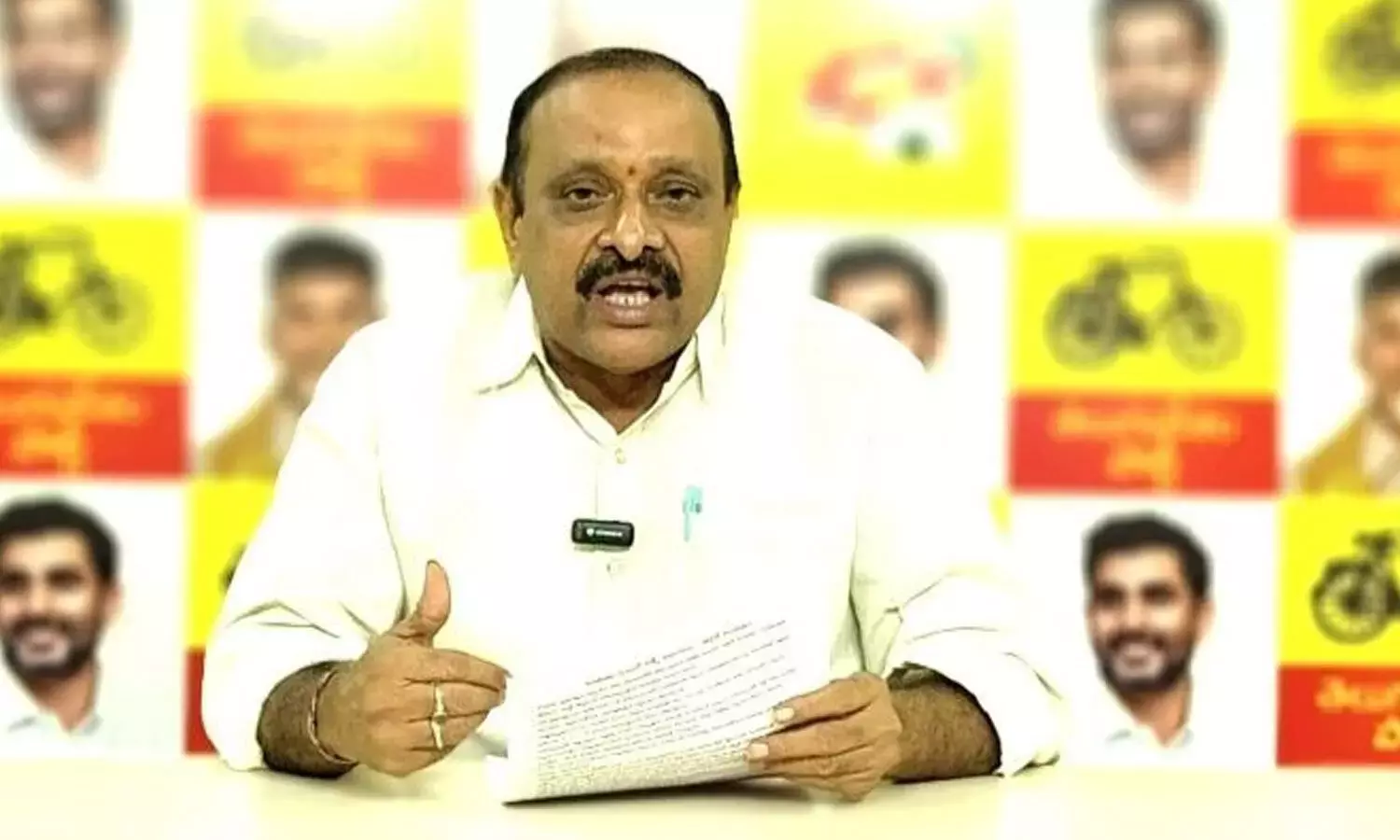 YSRCP को तल्लिकी वंदनम की आलोचना करने का कोई नैतिक अधिकार नहीं है: चेजेरला वेंकटेश्वर रेड्डी YSRCP को तल्लिकी वंदनम की आलोचना करने का कोई नैतिक अधिकार नहीं है: चेजेरला वेंकटेश्वर रेड्डी