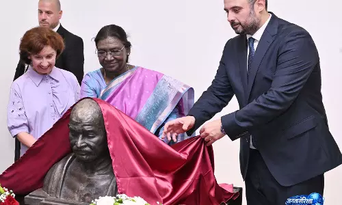 Skopje में महात्मा गांधी की प्रतिमा का अनावरण, राष्ट्रपति मुर्मू ने बताया दोस्ती का प्रतीक
