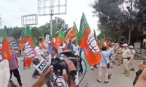 मणिपुर: राहुल गांधी और कांग्रेस के खिलाफ सड़कों पर उतरी बीजेपी