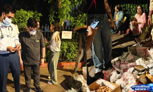 लाठीचार्ज के बाद भी नहीं टूटा हौसला, जंतर-मंतर पहुंचे मददगार लोग