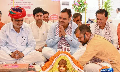 CM भजनलाल शर्मा ने जयपुर मेट्रो फेज-2 के निर्माण कार्य का किया भूमिपूजन CM भजनलाल शर्मा ने जयपुर मेट्रो फेज-2 के निर्माण कार्य का किया भूमिपूजन