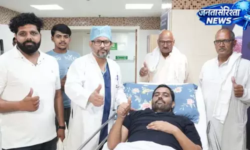 सीपीआर देकर पिता ने बेटे को दी नई जिंदगी सीपीआर देकर पिता ने बेटे को दी नई जिंदगी