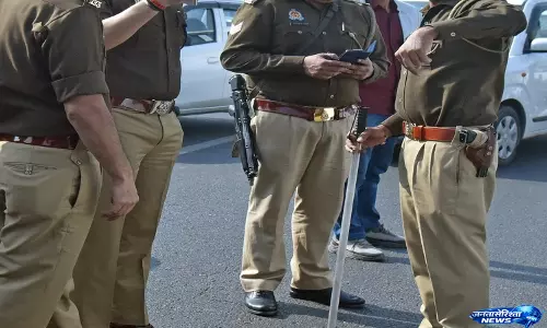 विरोध प्रदर्शन रोकने की तैयारी, वेस्ट यूपी के जिलों में पुलिस ने कसी कमर