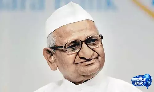 अन्ना हजारे ने PM मोदी से की संवाद की अपील