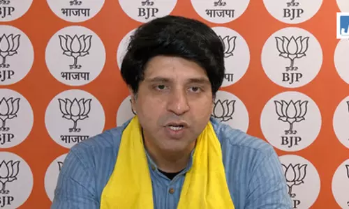 विपक्षी नेता राजनीतिक माइलेज पाने की कोशिश कर रहे : शहजाद पूनावाला विपक्षी नेता राजनीतिक माइलेज पाने की कोशिश कर रहे : शहजाद पूनावाला