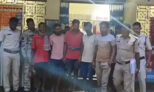 गौ तस्करी पर पुलिस का शिकंजा, ऑपरेशन शंखनाद में 37 गौवंश और 7 भैंस मुक्त गौ तस्करी पर पुलिस का शिकंजा, ऑपरेशन शंखनाद में 37 गौवंश और 7 भैंस मुक्त