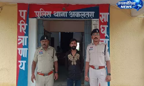 जांजगीर-चांपा में ‘फर्जी’ जैसी वारदात, नकली 500 के नोट से शराब खरीदने पहुंचा युवक गिरफ्तार