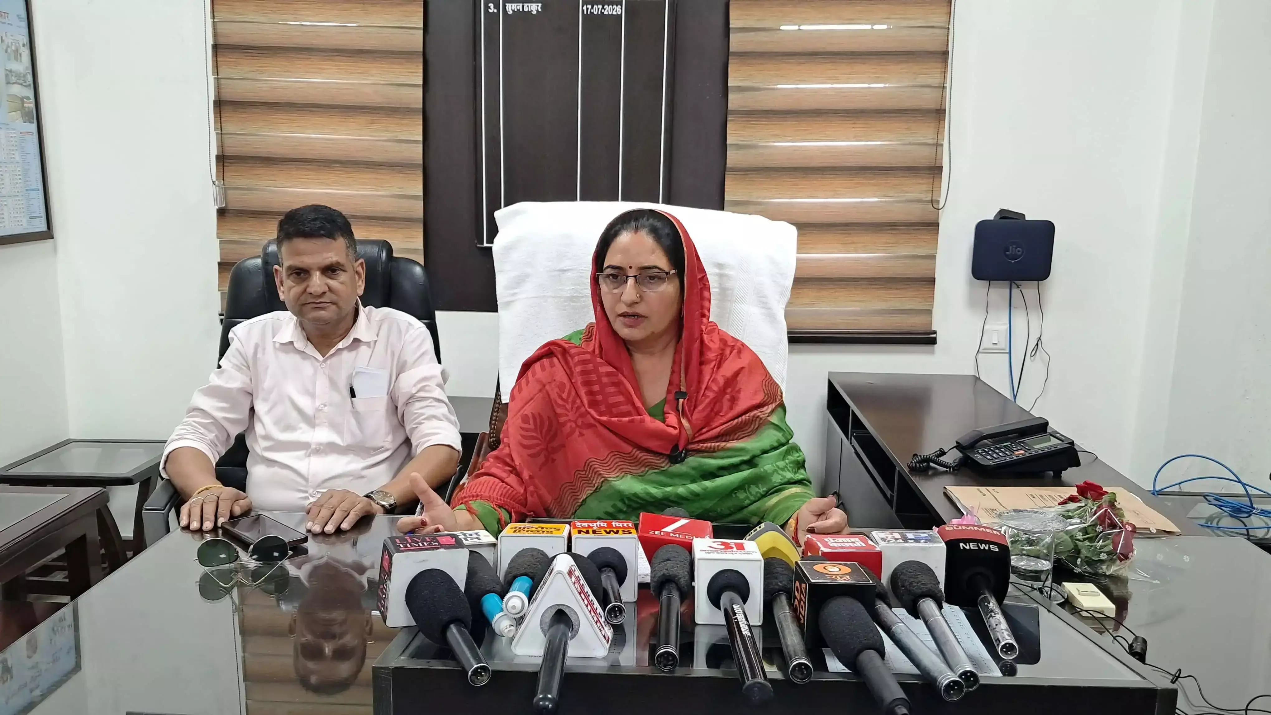 Mandi: शहर विकास और सांस्कृतिक धरोहर पर जनता की राय लेगा नगर निगम Mandi: शहर विकास और सांस्कृतिक धरोहर पर जनता की राय लेगा नगर निगम