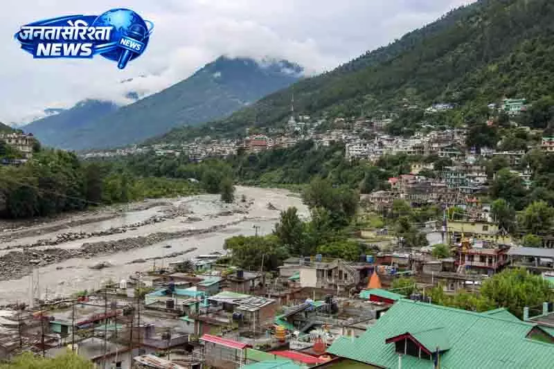 कुल्लू में आज स्कूल-कॉलेज बंद कुल्लू में आज स्कूल-कॉलेज बंद