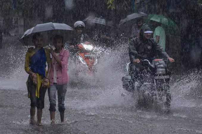 Dehradun: कांग्रेस मुख्यालय पर भाजपा का घेराव, संगठन ने कार्यकर्ताओं से की संयम की अपील Dehradun: कांग्रेस मुख्यालय पर भाजपा का घेराव, संगठन ने कार्यकर्ताओं से की संयम की अपील