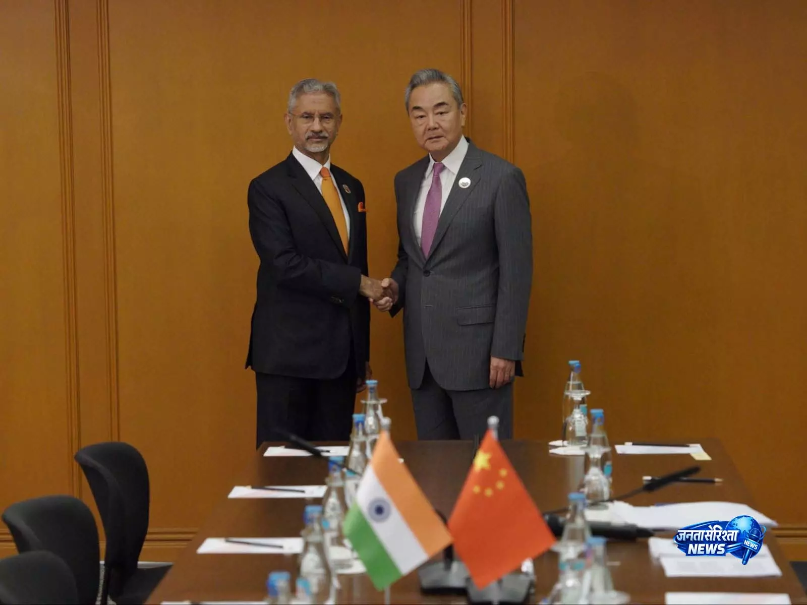 Jaishankar ने वांग यी से कहा, सीमा पर शांति सामान्य संबंधों की पहली शर्त Jaishankar ने वांग यी से कहा, सीमा पर शांति सामान्य संबंधों की पहली शर्त