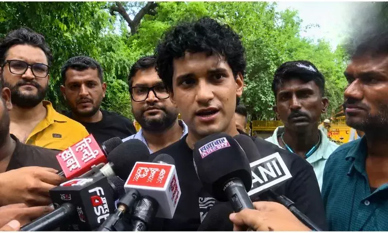 CJP नेता का बड़ा रुख: नड्डा के घर जाने से इनकार, जंतर-मंतर पर बुलाई बैठक CJP नेता का बड़ा रुख: नड्डा के घर जाने से इनकार, जंतर-मंतर पर बुलाई बैठक