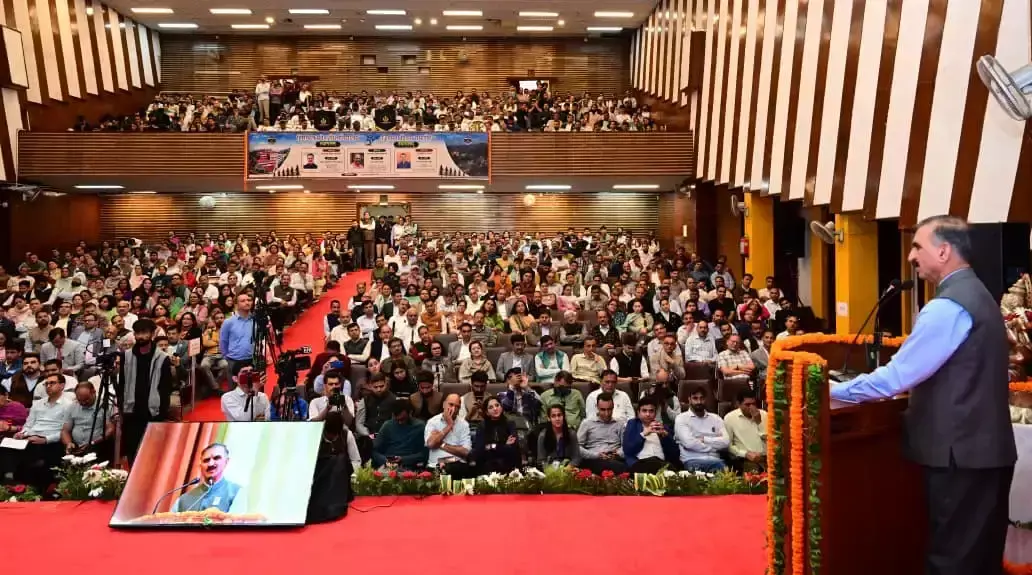 Shimla: सुक्खू सरकार का बड़ा ऐलान, एचपीयू में शुरू होगा एआई कोर्स Shimla: सुक्खू सरकार का बड़ा ऐलान, एचपीयू में शुरू होगा एआई कोर्स