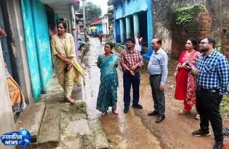 अमलीपाली में निर्माणाधीन आवासों, सेग्रीगेशन शेड का किया निरीक्षण अमलीपाली में निर्माणाधीन आवासों, सेग्रीगेशन शेड का किया निरीक्षण
