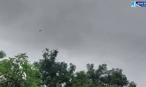 यूपी में आज बारिश थमने के आसार