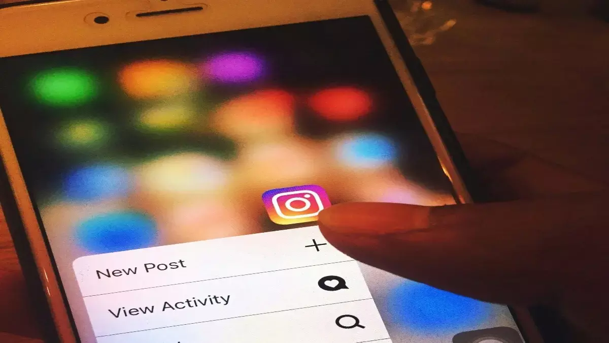 Facebook-Instagram फिर डाउन, 72 घंटे में दूसरी बार Meta प्लेटफॉर्म पर असर
