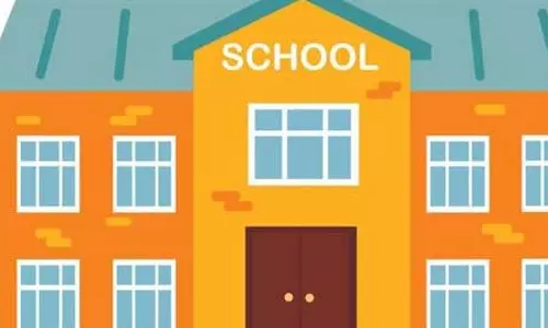 प्रधानपाठिका की हरकत से डरे बच्चे, जांच समिति गठित