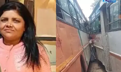 पति जिस दुर्घटना का शिकार हुआ था, उसी तरह विधवा महिला भी आई चपेट में, मौत