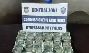 Andhra: ट्रेडिंग धोखाधड़ी रैकेट का भंडाफोड़, सरगना कडप्पा में पकड़ा गया Andhra: ट्रेडिंग धोखाधड़ी रैकेट का भंडाफोड़, सरगना कडप्पा में पकड़ा गया