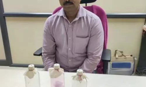 डिविजनल इंजीनियर गिरफ्तार, आय से अधिक संपत्ति का खुलासा डिविजनल इंजीनियर गिरफ्तार, आय से अधिक संपत्ति का खुलासा