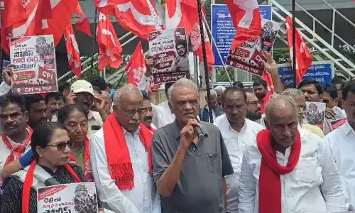 NEET पेपर लीक के विरोध में CPI की हैदराबाद में रैली, कार्रवाई की मांग