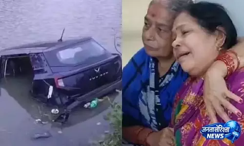 धेनकनाल में शादी के दौरान हादसा: कार तालाब में गिरी, 5 लोगों की मौत धेनकनाल में शादी के दौरान हादसा: कार तालाब में गिरी, 5 लोगों की मौत