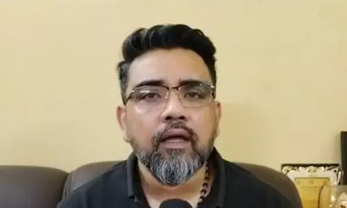 छात्रों का आंदोलन राजनीतिक तौर से हाईजैक हो चुका है: रिजु दत्ता छात्रों का आंदोलन राजनीतिक तौर से हाईजैक हो चुका है: रिजु दत्ता