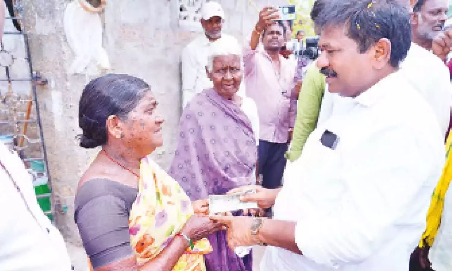 Andhra: एपी राज्य में सामाजिक सुरक्षा पेंशन में गिरावट देखी जा रही है Andhra: एपी राज्य में सामाजिक सुरक्षा पेंशन में गिरावट देखी जा रही है