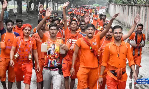 Kanwariyas  की सुविधा के लिए यूपी का प्लान, साफ-सफाई से लेकर पानी तक की व्यवस्था