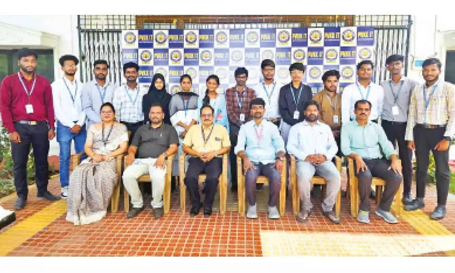 15 PVKKIT छात्रों को CtrlS द्वारा 6 एलपीए रुपये पर काम पर रखा गया