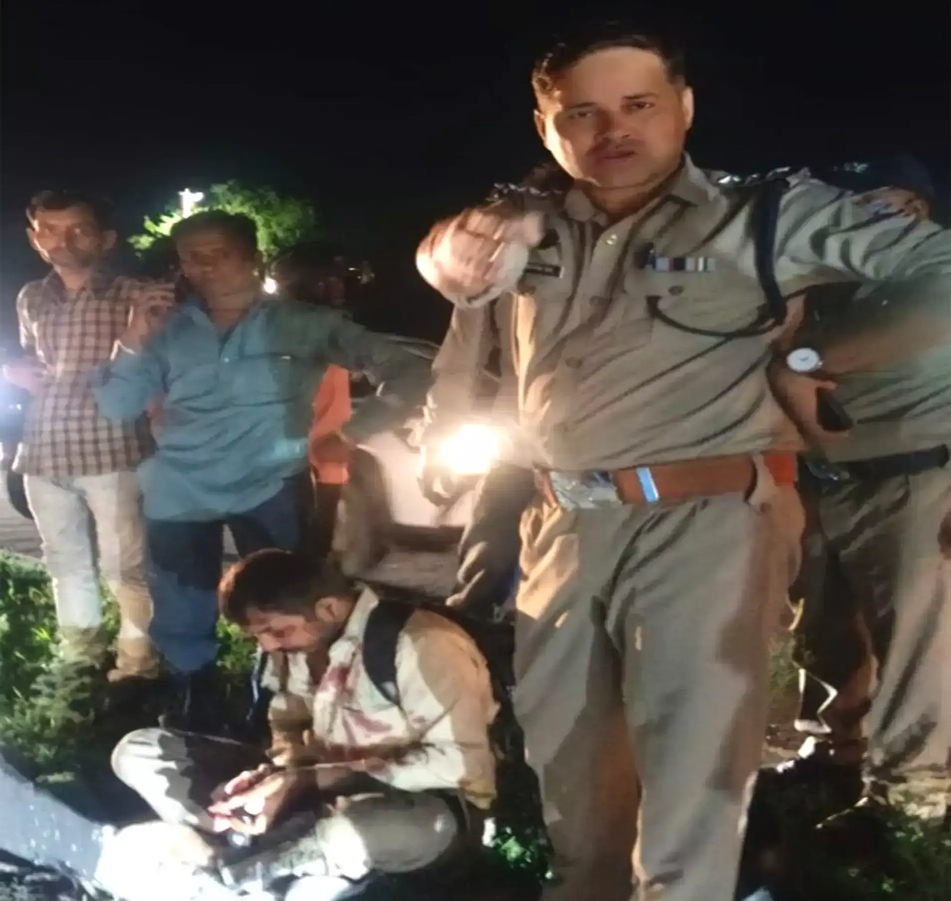 Haridwar: फाउंड्री गेट के पास रैपिडो चालक गंभीर घायल, नीलगाय बनी हादसे की वजह Haridwar: फाउंड्री गेट के पास रैपिडो चालक गंभीर घायल, नीलगाय बनी हादसे की वजह