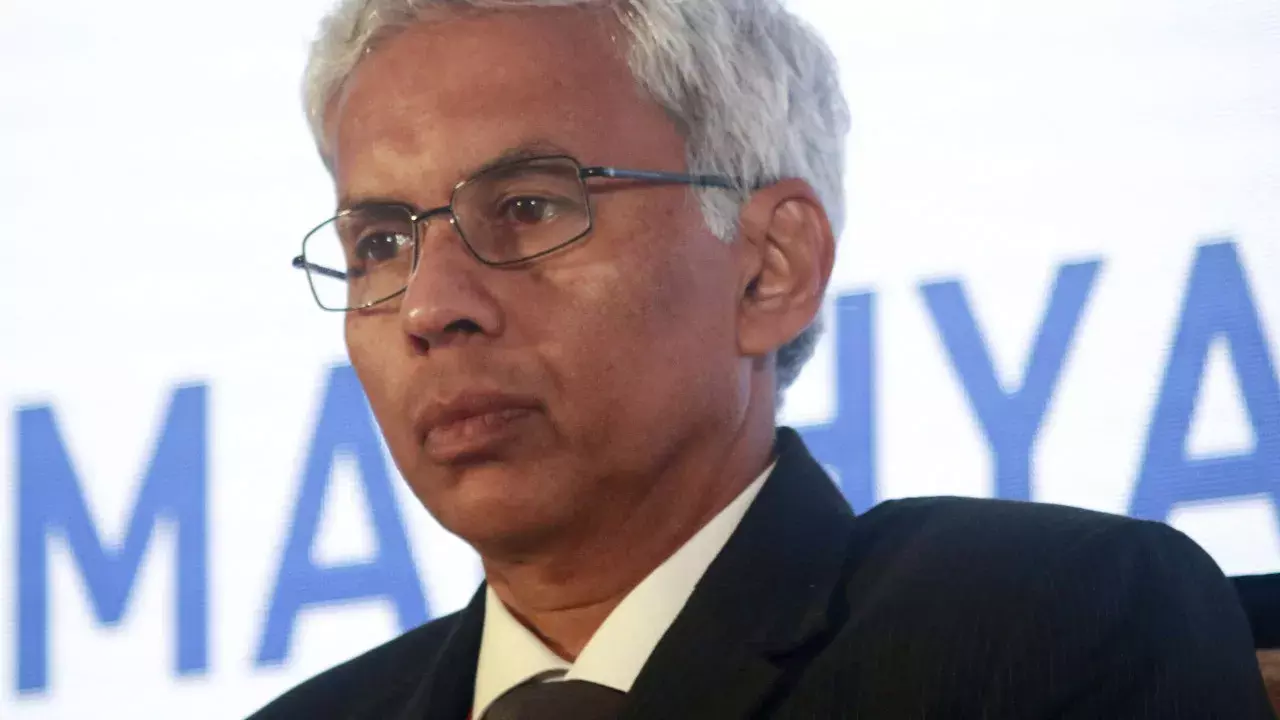 IAS अधिकारी अनुराग जैन को नीति आयोग का CEO नियुक्त किया IAS अधिकारी अनुराग जैन को नीति आयोग का CEO नियुक्त किया