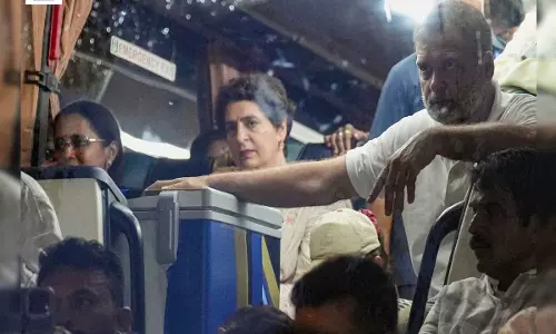 गांधी स्मृति तक राहुल गांधी का सफर बना चर्चा का विषय, हुंकार के साथ बढ़ा सियासी हंगामा गांधी स्मृति तक राहुल गांधी का सफर बना चर्चा का विषय, हुंकार के साथ बढ़ा सियासी हंगामा