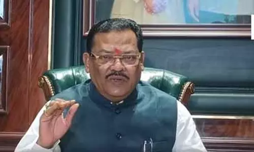छात्रों के भविष्य का राजनीतिकरण नहीं किया जाना चाहिए : संजय शिरसाट छात्रों के भविष्य का राजनीतिकरण नहीं किया जाना चाहिए : संजय शिरसाट