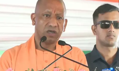 नौकरी और विकास पर CM योगी ने गिनाई उपलब्धियां नौकरी और विकास पर CM योगी ने गिनाई उपलब्धियां