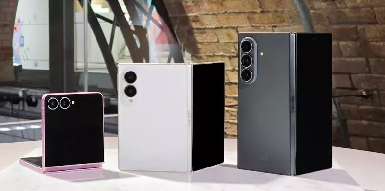 Samsung Galaxy Z Fold 8 Ultra और Galaxy Z Flip 8 लॉन्च, फोल्डेबल फोन की नई एंट्री